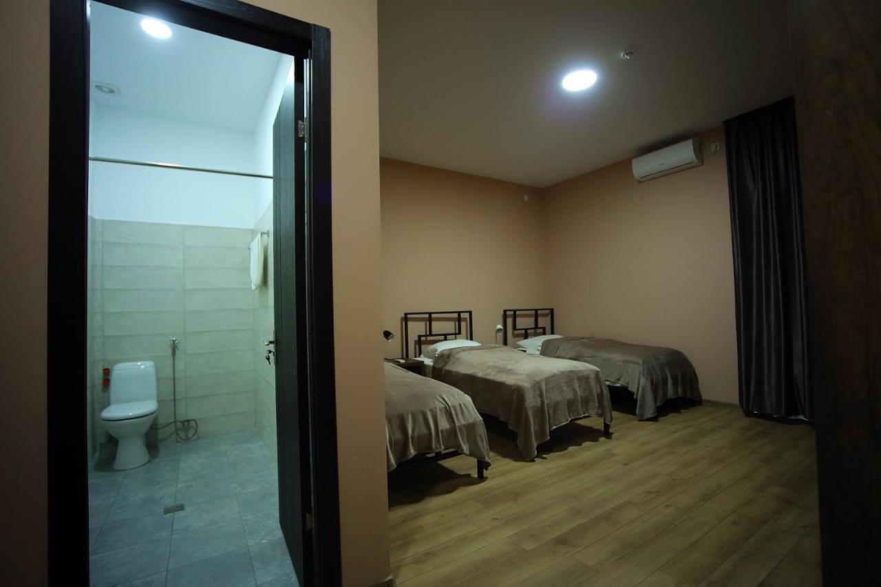 Hotel Aguna Kutaisi Exteriör bild
